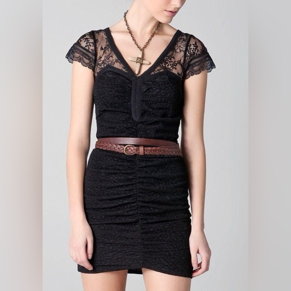 Free People Envy Bodycon Lace Ruched Mini Black Dress Size XS - Picture 2 of 5